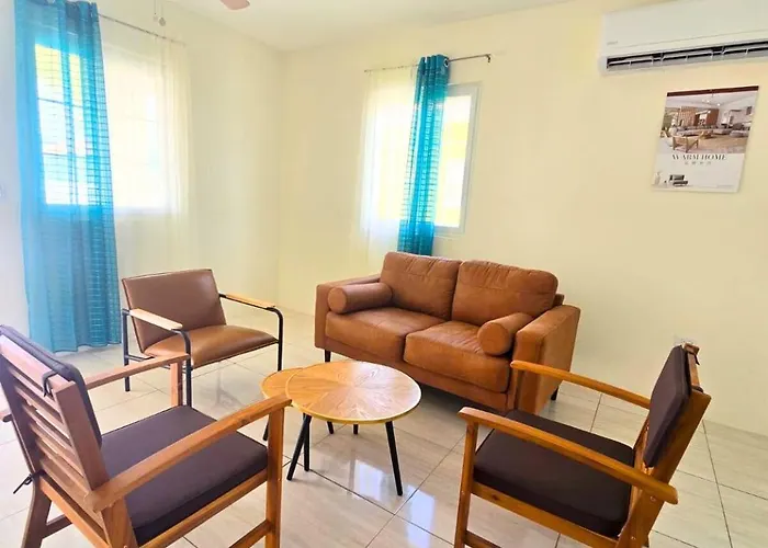 Cas La Lobi - Beautiful Vacation Home In Heart Of Aruba